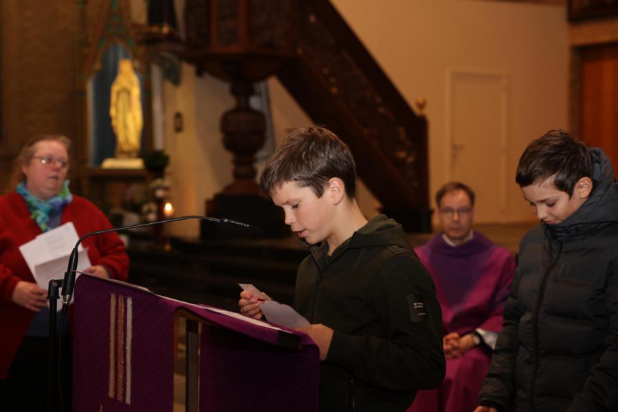 Aanvraagviering vormelingen in Zwevezele 