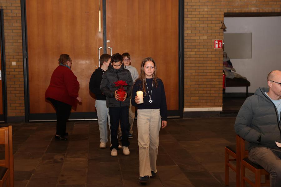 Aanvraagviering vormelingen in Zwevezele 