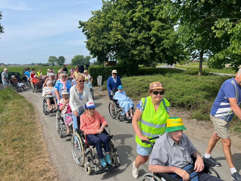 Mariahulde voor wzc Amphora aan hoeve Schauttewalle 