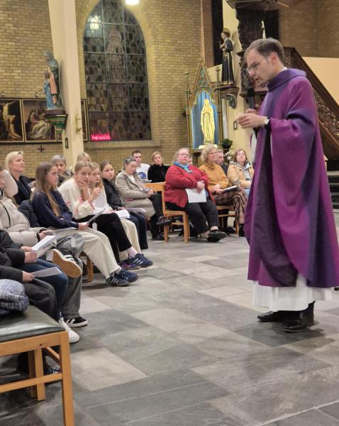 Aanvraagviering vormelingen in Zwevezele 