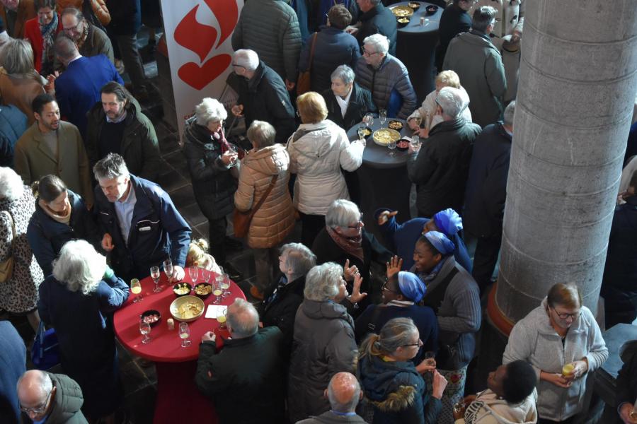 Waardige afscheidsviering voor pastoor-moderator Edouard Vanmaele 