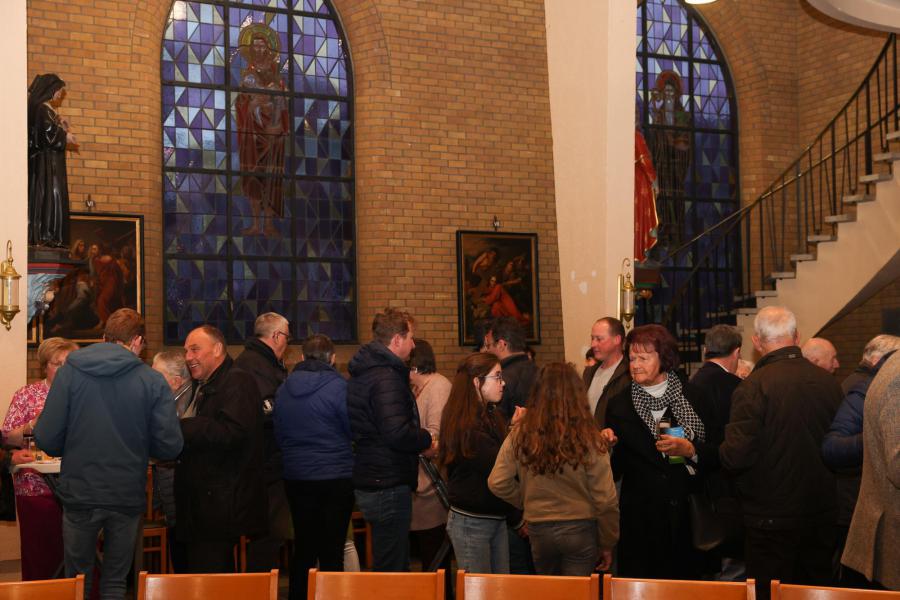 Paaswake voor de Pastorale Eenheid 