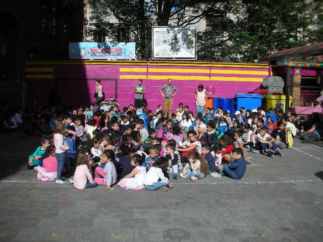 De kinderen van de Sint-Mariaschool © Mariette Dhondt