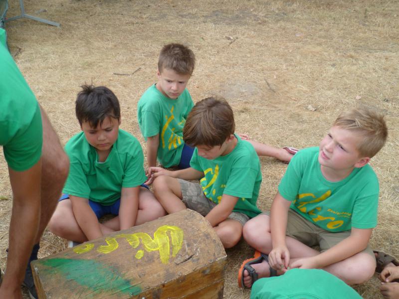 Bezinning op kamp van chirojongens Rooierheide 