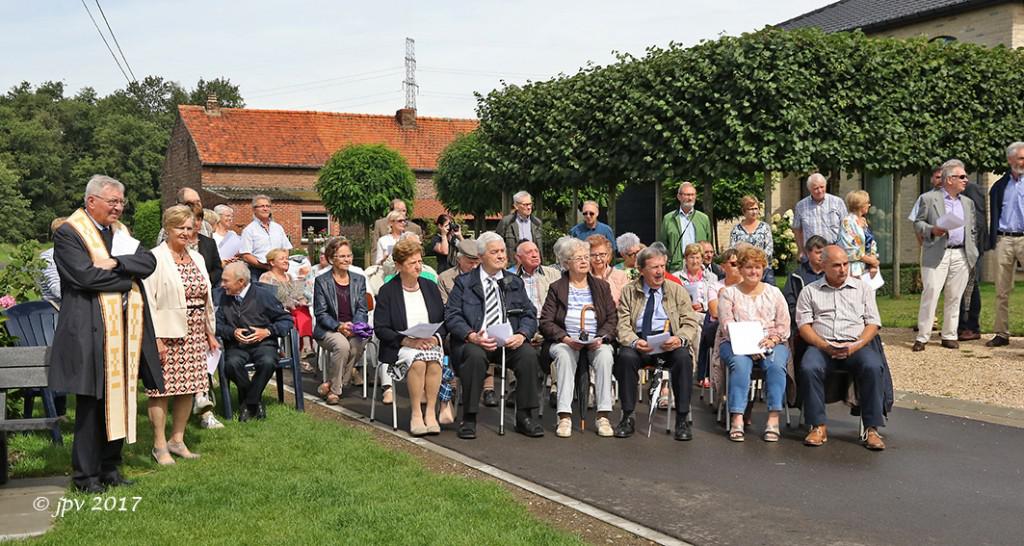 Inzegening Kapelletje in de Dennebosstraat 