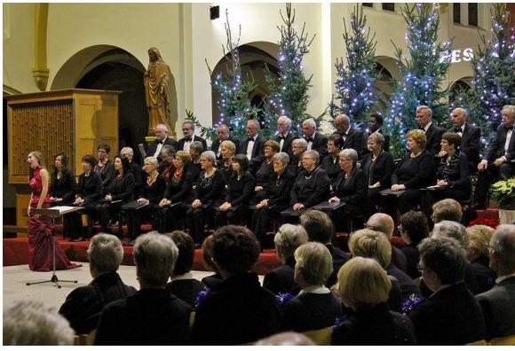 Kerstconcert 2015 gemengd zangkoor Rooierheide  