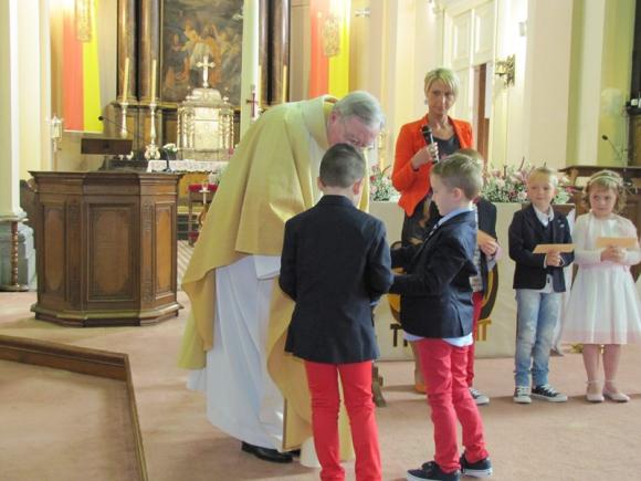 Eerste communicanten van de school "Het Paleis" 2016 