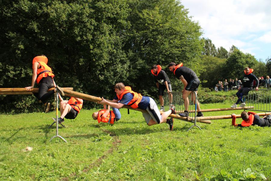 Praktische proef tijdens de vlottentocht © RvH