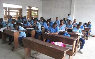 schoolproject van missio in republiek Congo © missio