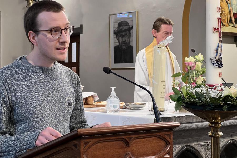 Dankviering in de Sint-Agathakerk voor Pater Dirk De Vis ter gelegenheid van zijn pensionering © Pastorale zone Leuven aan de Dijle