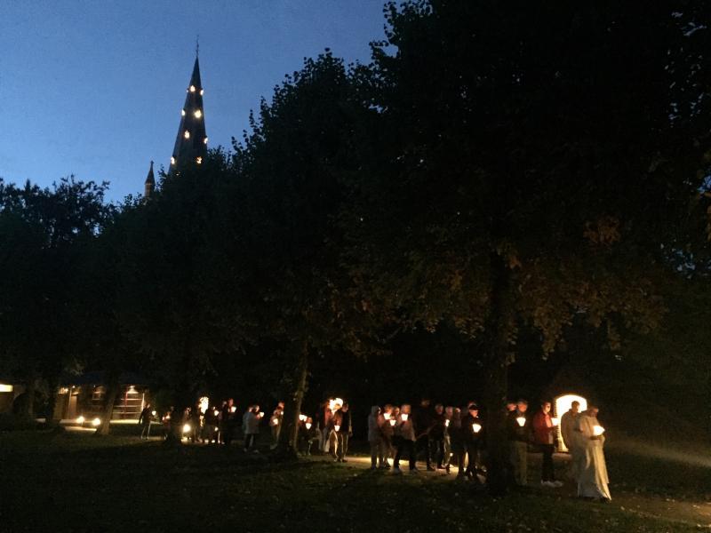 Kaarsenprocessie © bedevaartsoord