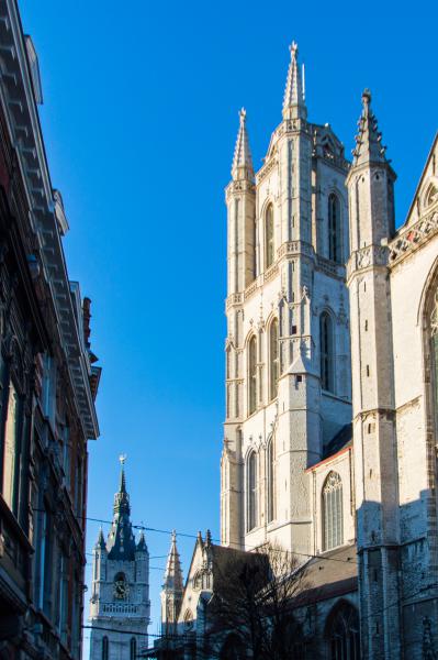 Kathedraal en belfort © Bisdom Gent, foto: Karel Van de Voorde