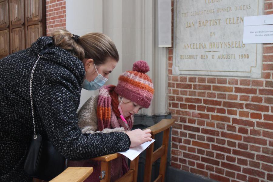 Kerkverkenning van de eerste communicanten © RvH