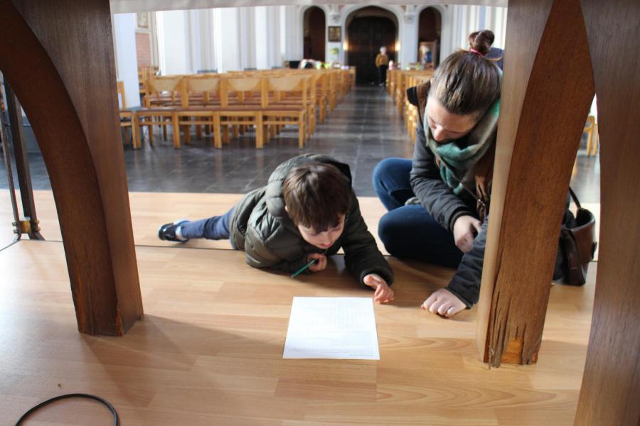 Kerkverkenning van de eerste communicanten © RvH