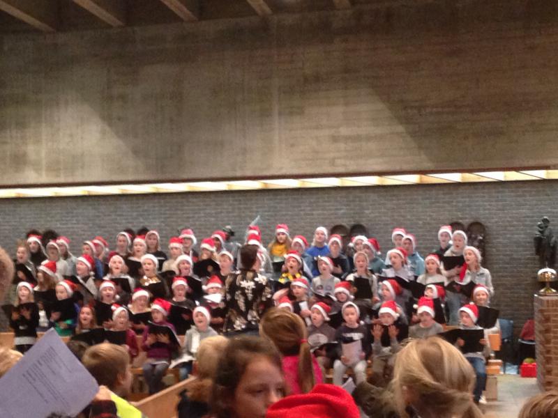 zang en muziek kerstviering basisschool Immaculata 