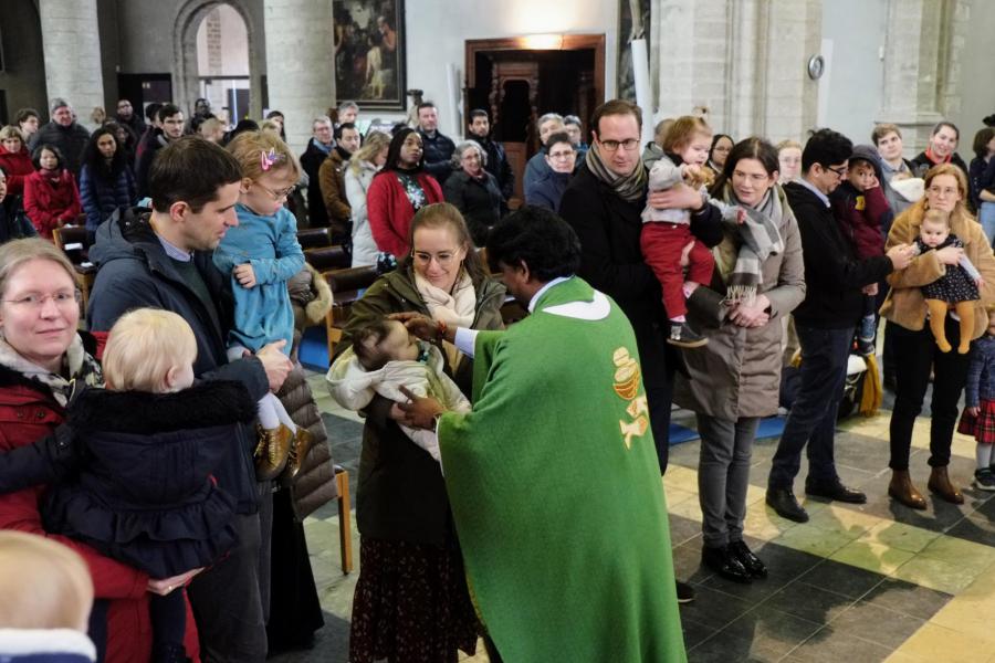 Kinderzegen in Sint Kwinten 2023 © Pastorale zone Leuven aan de Dijle