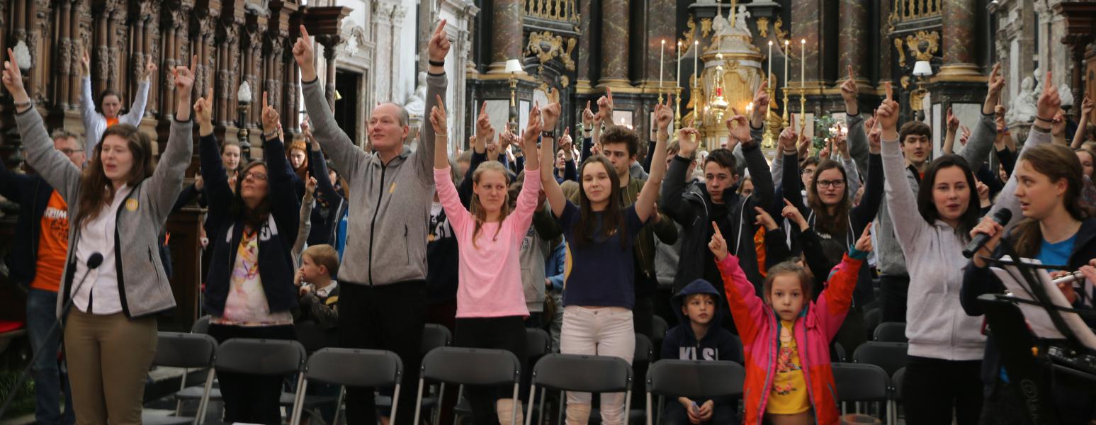 KISI tijdens de intense viering van Palmzondag!  © Philippe Meyer