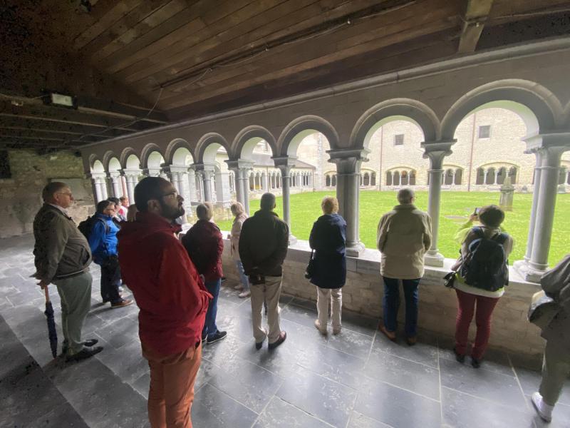 kloostertuin kerk Nijvel 