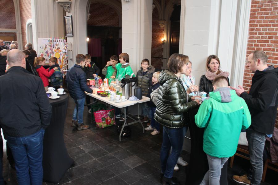 Koffiestop van de vormelingen © RvH