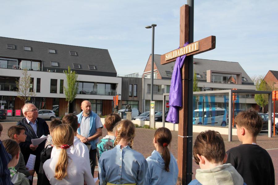 kruisweg te Bavikhove 