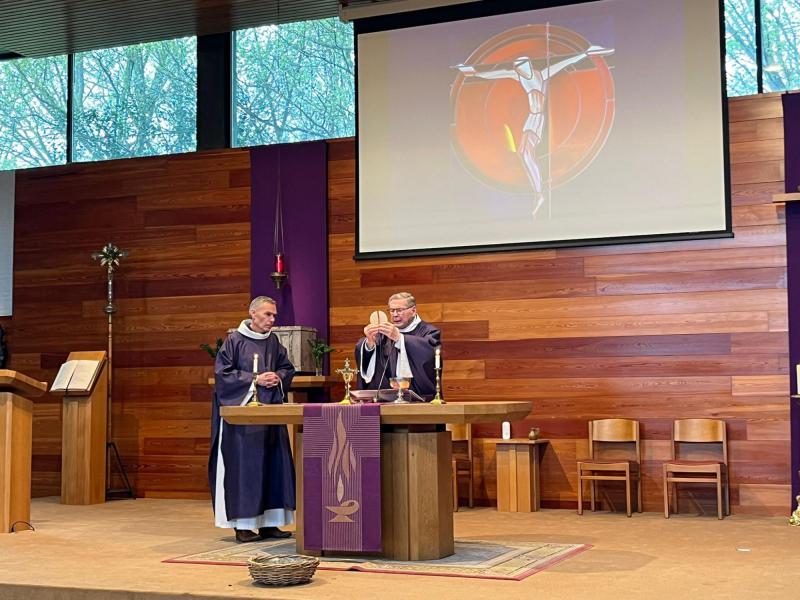 Samen vierend op weg naar Pasen. 