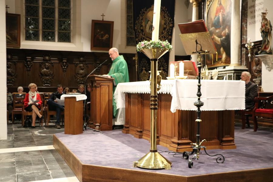 zegening kruisjes  sint-pauwels 2018 © kerk sint-giliis-waas