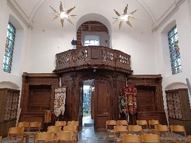 Interieur Kerk Leerbeek 