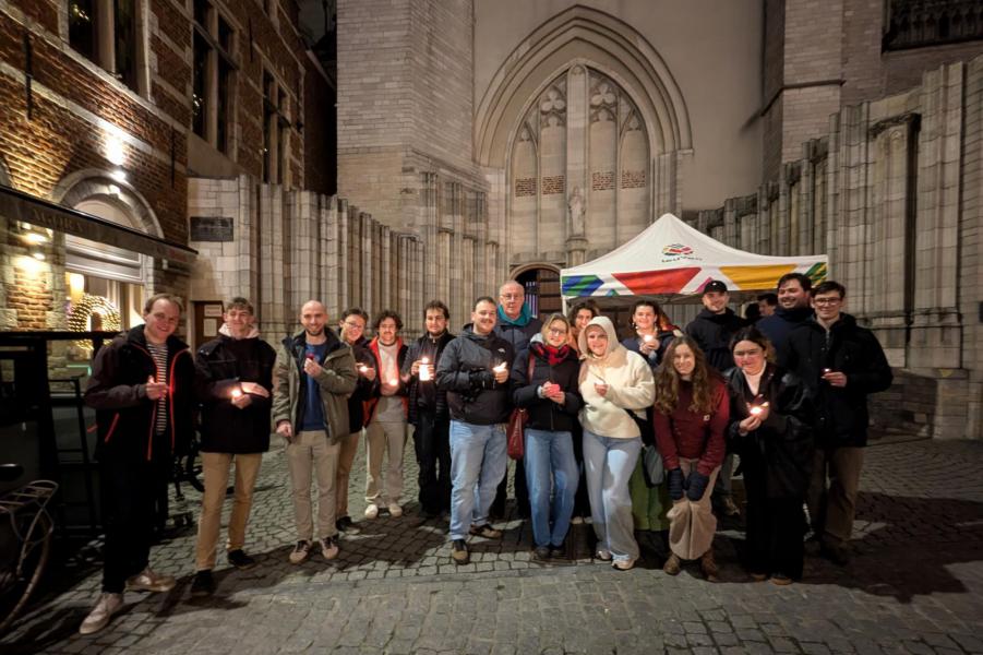 Light a Candle © Pastorale Zone Leuven aan de Dijle