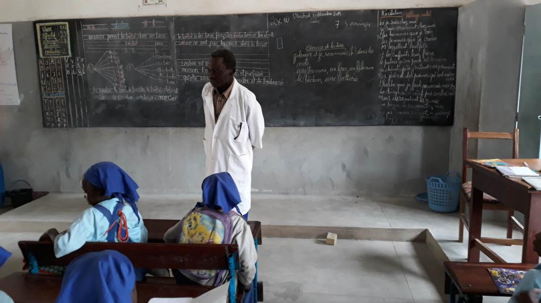 Terwijl de lagere school ook goed blijft opletten. © zrs Bernardinnen