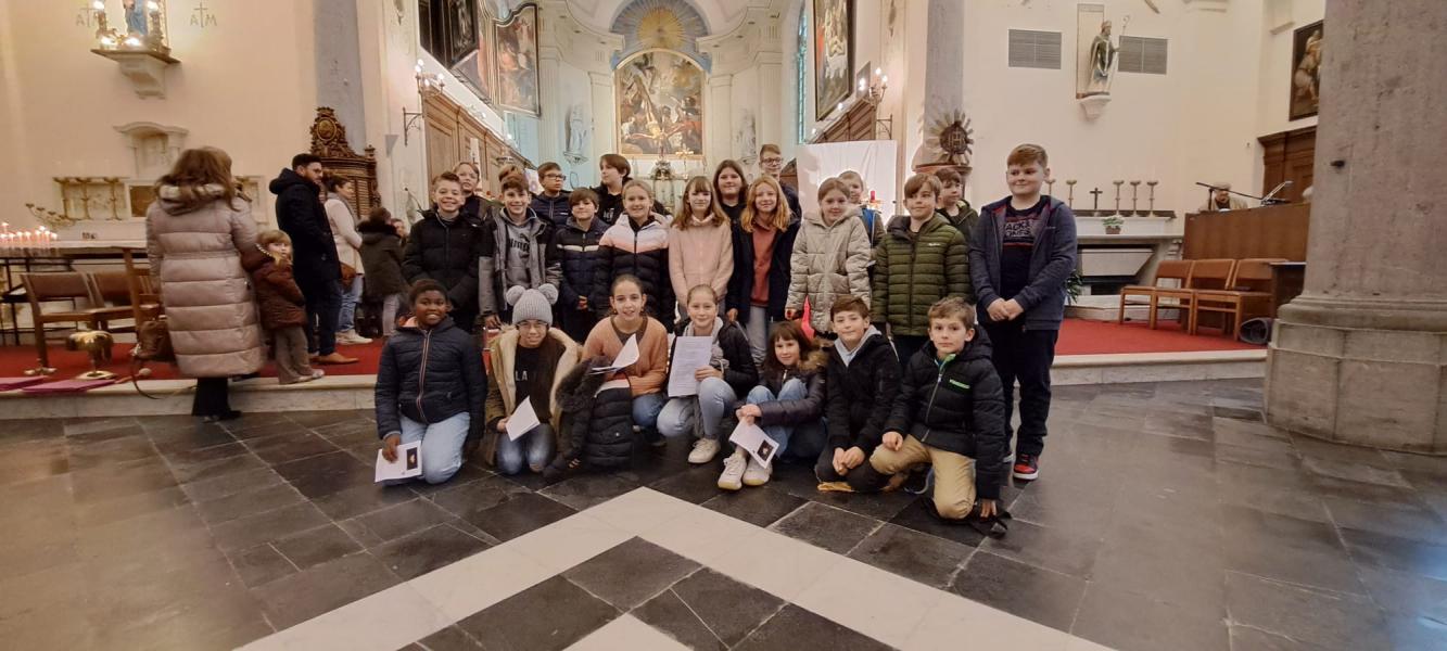 Naamopgave vormelingen Denderwindeke © Vera Allard