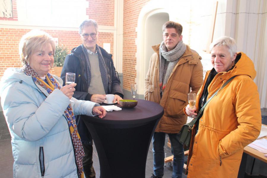 We klinken op het nieuwe jaar © RvH