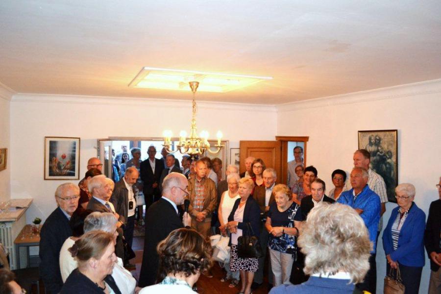 Heel wat mensen kwamen naar de opening. © Kerk Stekene en Sint-Gillis-Waas