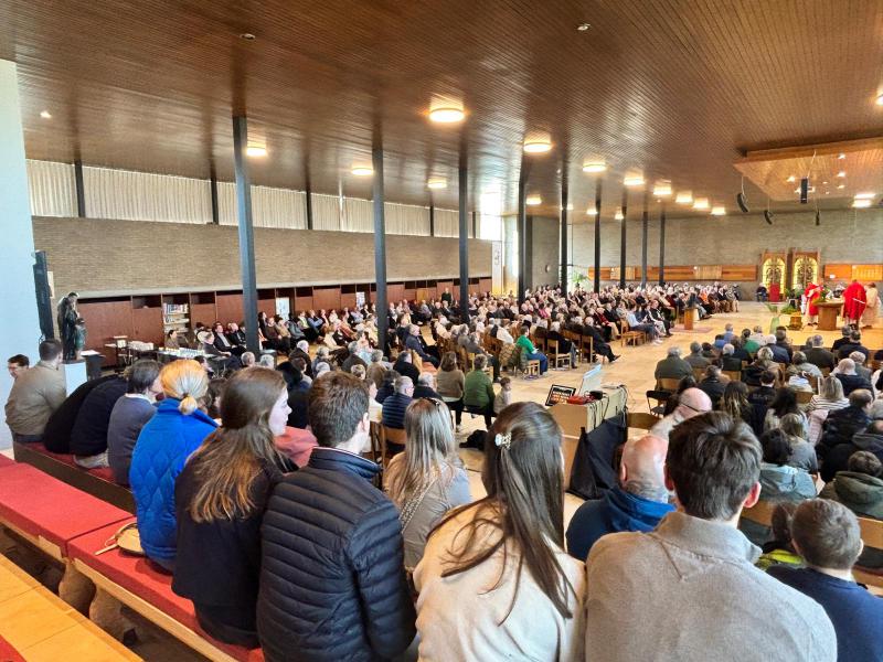 Met velen starten we de Goede Week. 