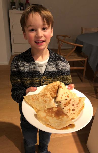 pannenkoeken van Baptiste voor de buren 