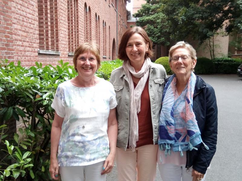 Van links: Hildegarde Vansintjan, Nadja Palomba en Bie Reynaert. © Pax Christi