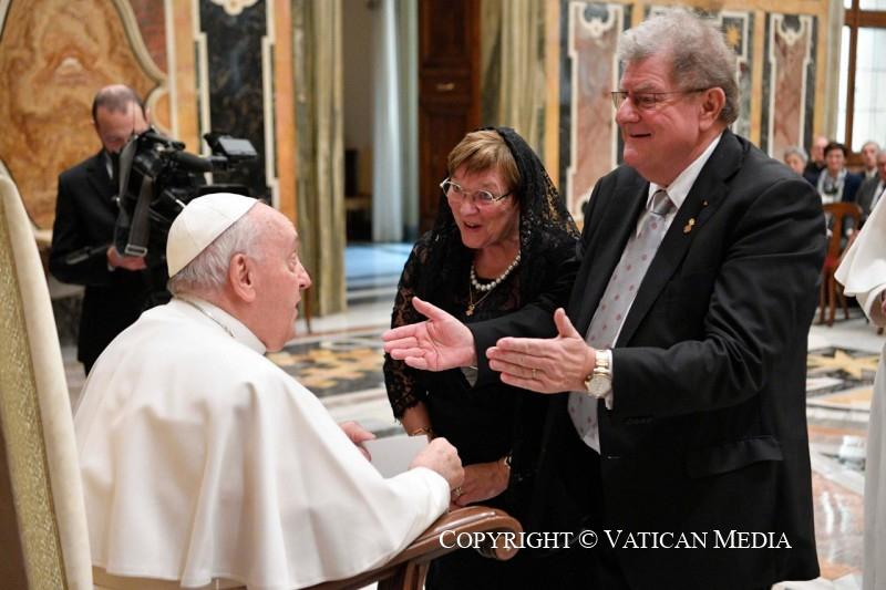 Er was ook tijd voor ontmoeting en om persoonlijk dank te zeggen © Vatican Media