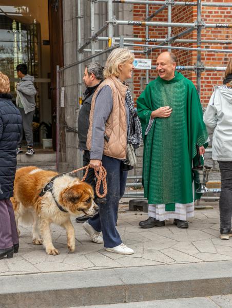 Dierenzegening 2024 10 © Frans Verweft 