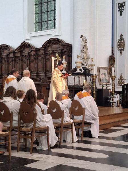 Slotviering pastoraal werkjaar 2025 in de Sint-Corneliusparochie Ninove © Carina Servranckx