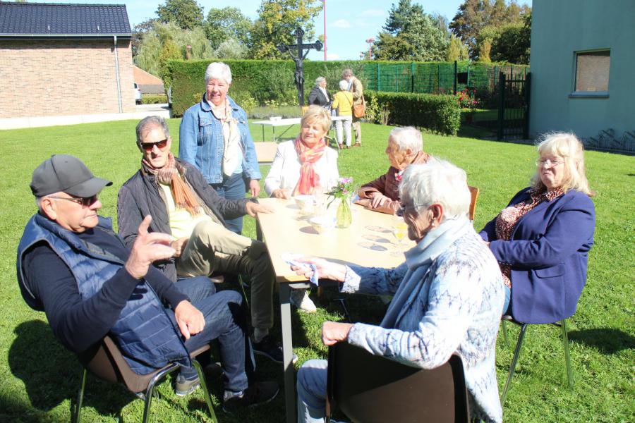 Nagenieten in het zonnetje © RvH