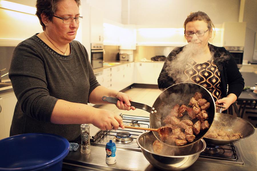 Ze kiest voor stoverij op basis van niet-alcoholisch tafelbier.