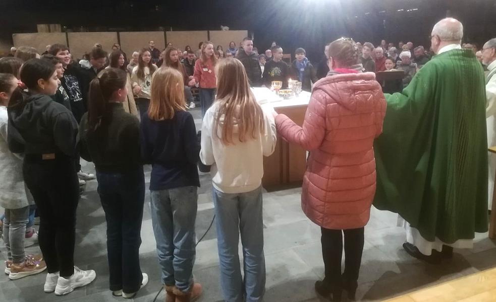 Samen vieren rond de tafel van de Heer © Sabine Christiaens