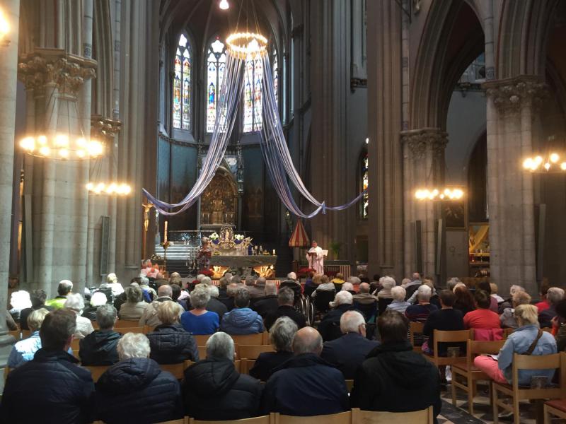 Bewoners van woon-en zorgcentra op bedevaart © bedevaartsoord