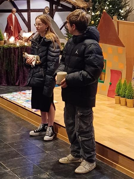 De vormelingen hadden ook een plaats in de viering © RvH