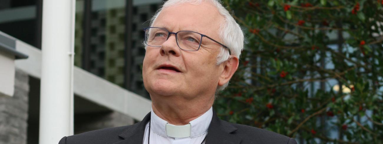 “De toelatingsvoorwaarden van ambten en bedieningen moeten worden verruimd.  Ook vrouwen moeten er een grotere plaats in krijgen”, vindt Patrick Hoogmartens. © jvdv