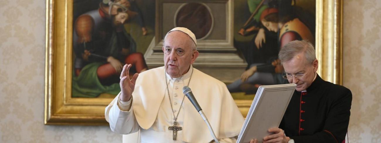 Paus Franciscus tijdens de algemene audiëntie van woensdag 25 maart 2020 © VaticanMedia