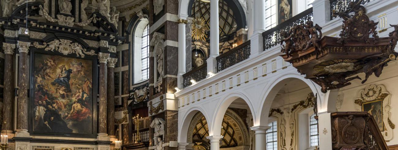 Eucharistieviering 400 jaar kerkwijding © Christian Clauwers