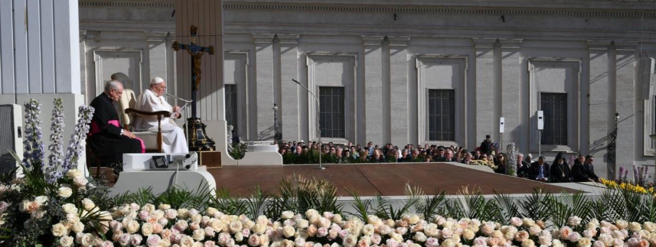 Paus Franciscus tijdens de algemene audiëntie van woensdag 12 april 2023 © VaticanMedia