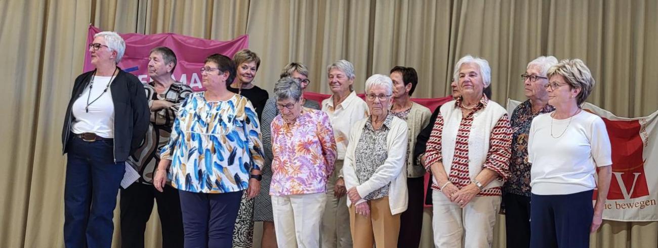 90 kaarsjes voor Femma Witgoor  © Marleen Cosemans