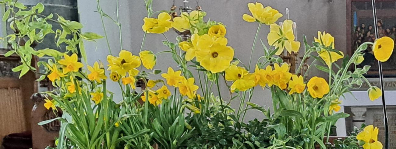 2026 bloemstukje van vrijwilliger PE OLV Krekedal Kortemrk © Pastorale Eenheid O.L.V. Krekedal Kortemark