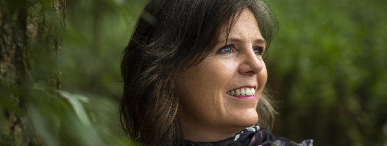 “Opeens loste ik op in de natuur, en de lucht, en de grond, en alles”, zegt Willemijn Dicke over haar eenheids- ervaring tijdens een fietstocht  met het gezin. © Nina Tulp
